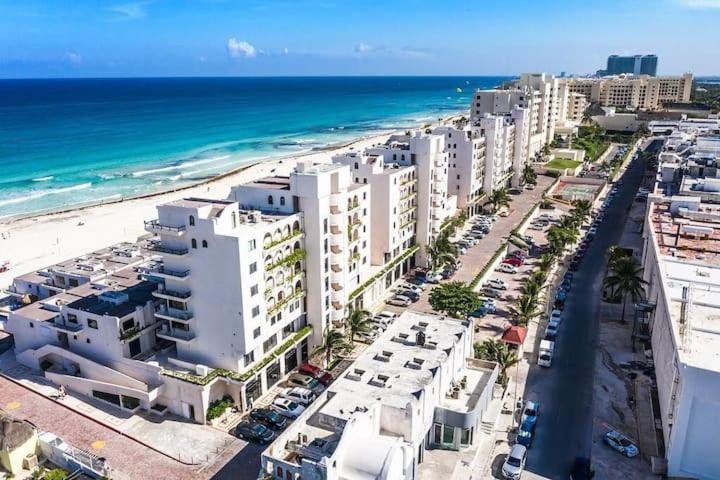 Marlin Turquesa Departamentos Frente Al Mar Lejlighed Cancún Eksteriør billede